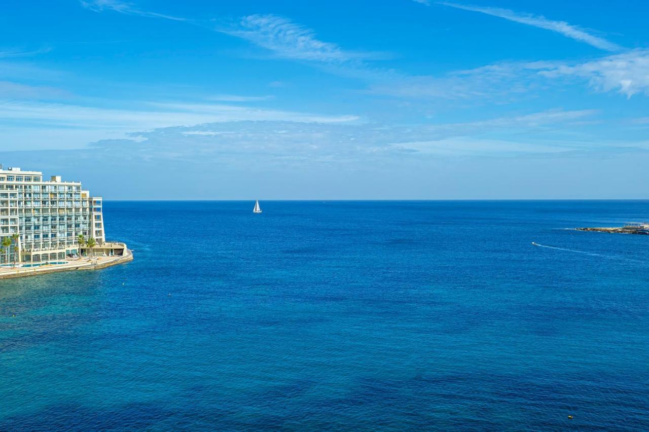 Spinola Bay Top Floor Seafront 3 Bedroom Apartment With Panoramic Sea Views - By Getawaysmalta Saint Julian's Екстер'єр фото