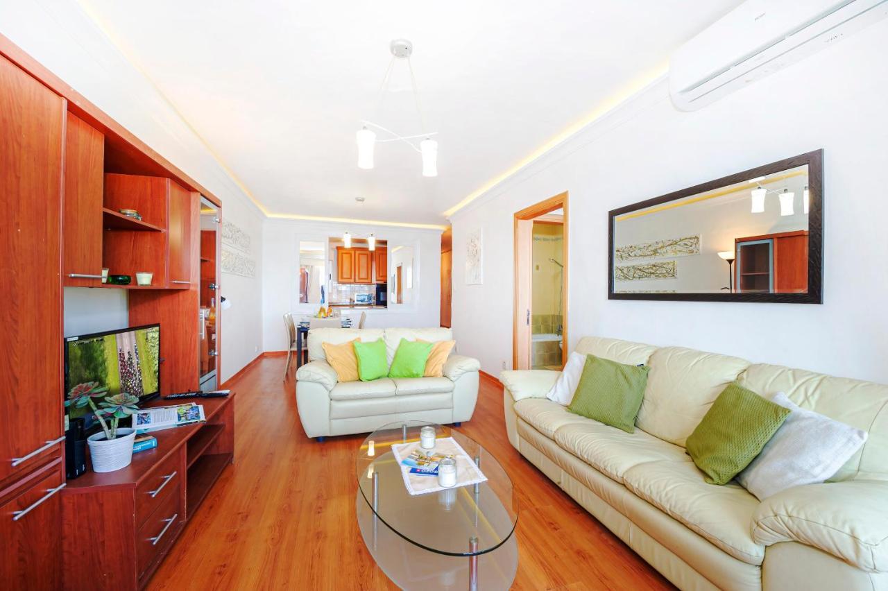 Spinola Bay Top Floor Seafront 3 Bedroom Apartment With Panoramic Sea Views - By Getawaysmalta Saint Julian's Екстер'єр фото