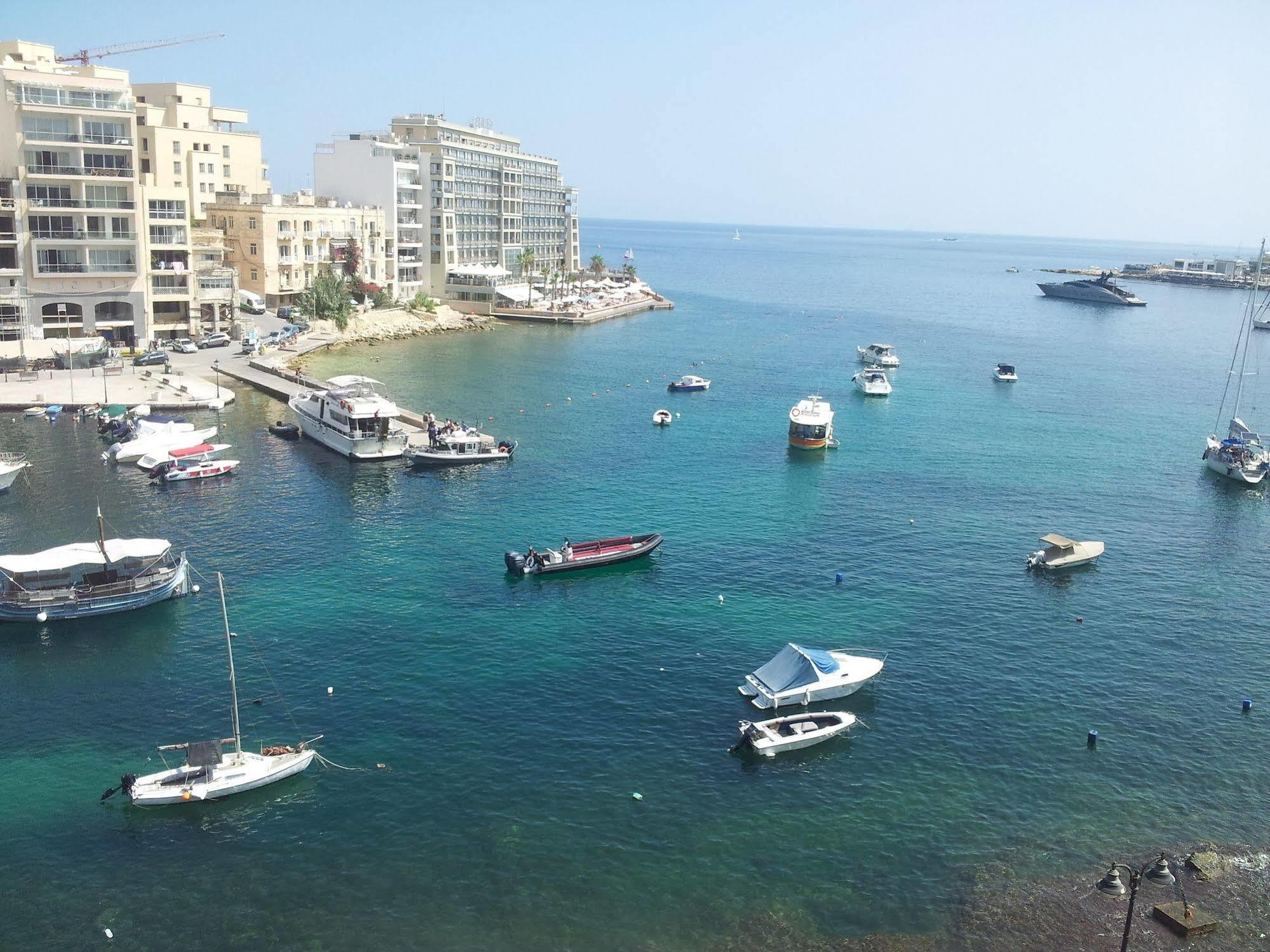Spinola Bay Top Floor Seafront 3 Bedroom Apartment With Panoramic Sea Views - By Getawaysmalta Saint Julian's Екстер'єр фото