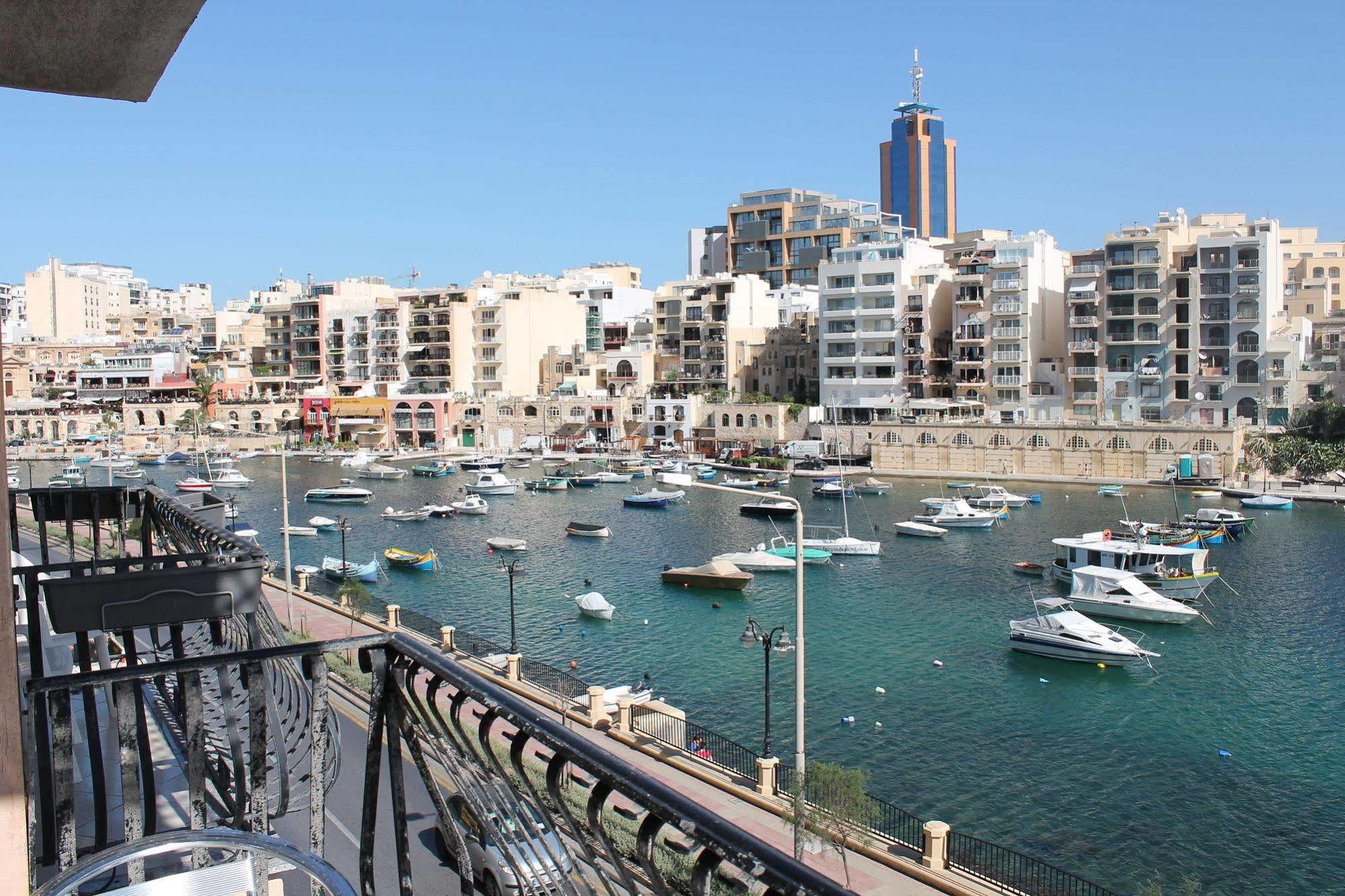 Spinola Bay Top Floor Seafront 3 Bedroom Apartment With Panoramic Sea Views - By Getawaysmalta Saint Julian's Екстер'єр фото